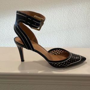 Black Nine West Buckle Heels, size 8